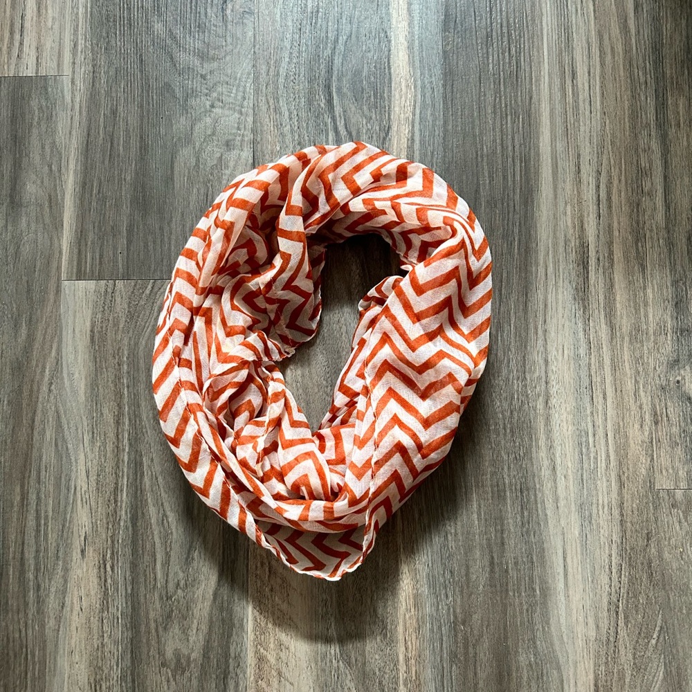 Infinity scarf